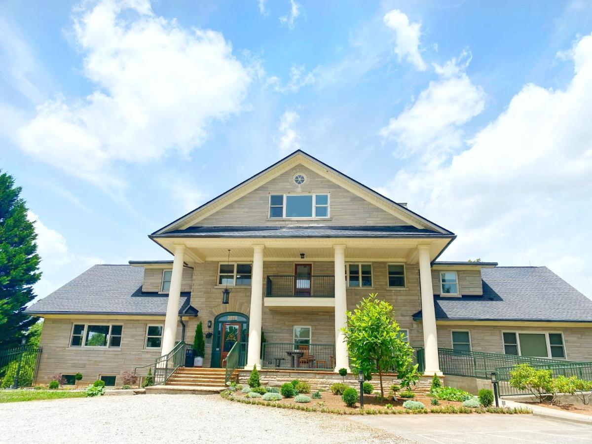 Skylaranna Resort & Spa Hendersonville Esterno foto