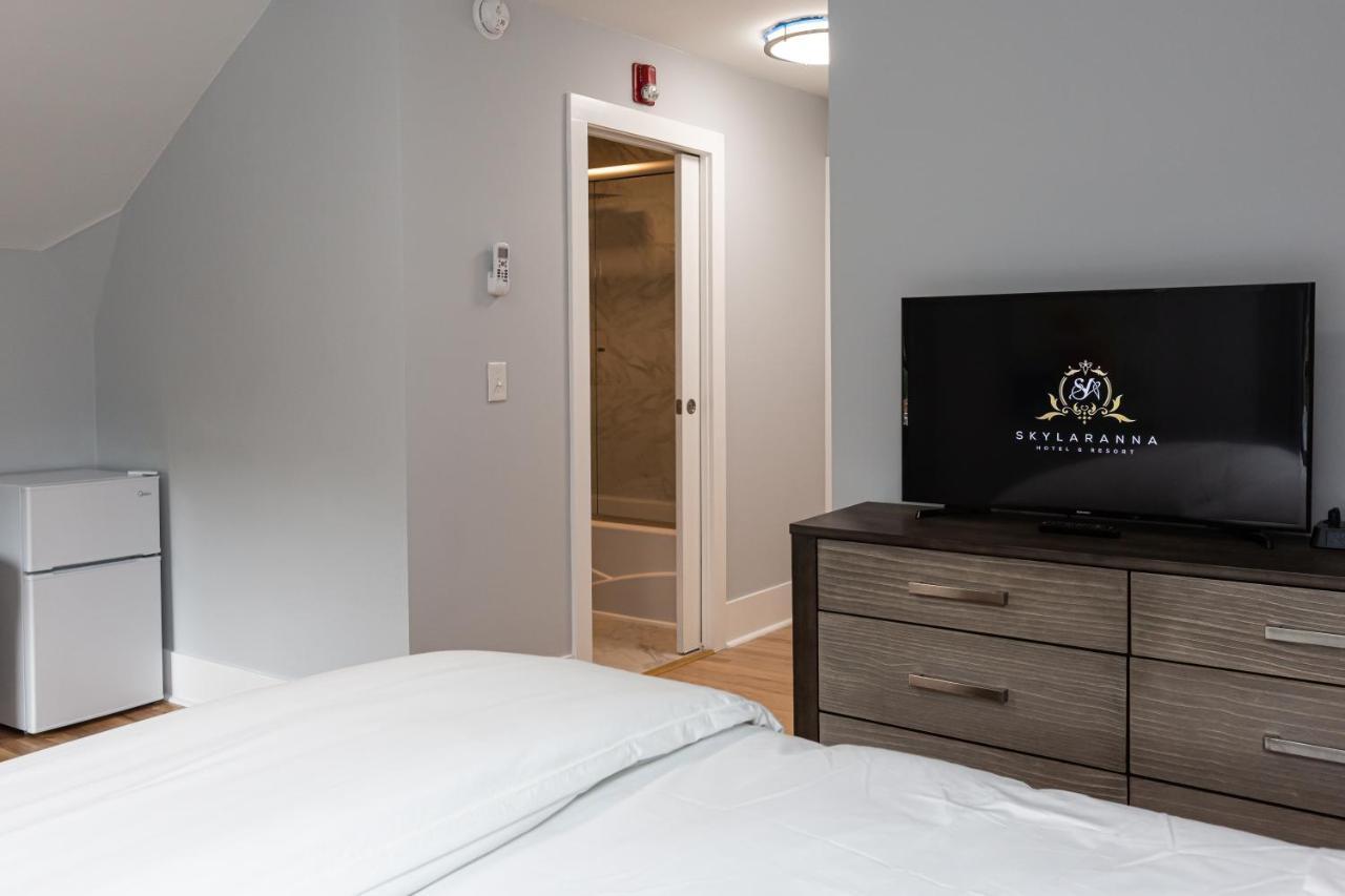Skylaranna Resort & Spa Hendersonville Esterno foto