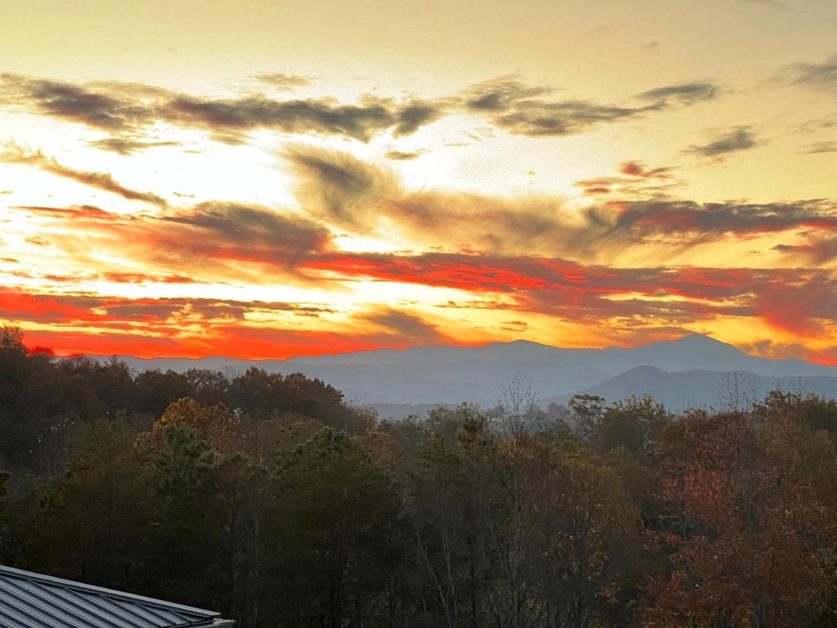 Skylaranna Resort & Spa Hendersonville Esterno foto